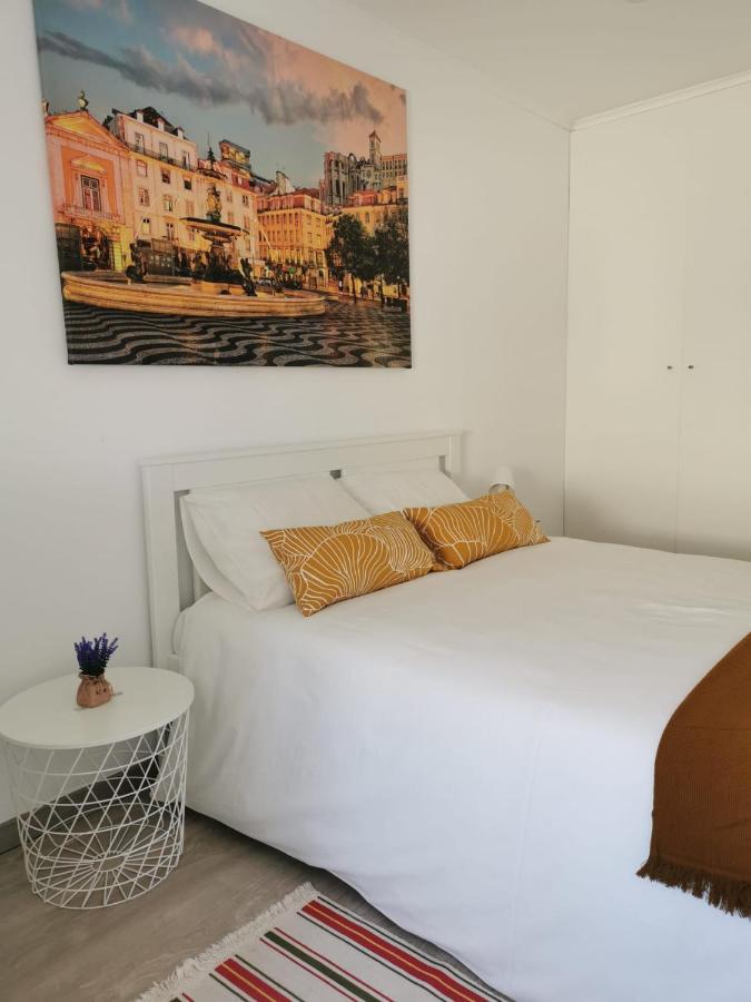 Loft 55 Appartamento Oeiras Esterno foto